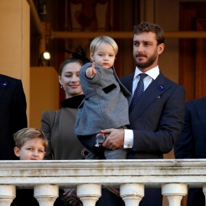 Andrea Casiraghi, son fils Sacha, Beatrice Borromeo, son mari Pierre Casiraghi et leur fils Stefano, la princesse Alexandra de Hanovre - La famille princière de Monaco dans la cour du Palais Princier lors de la fête Nationale monégasque à Monaco, le 19 novembre 2018. © Jean-François Ottonello / Nice Matin / Bestimage