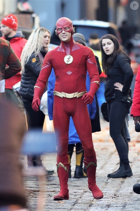 Exclusif - Grant Gustin sur le tournage de The Flash à Vancouver au Canada, le 20 novembre 2018.