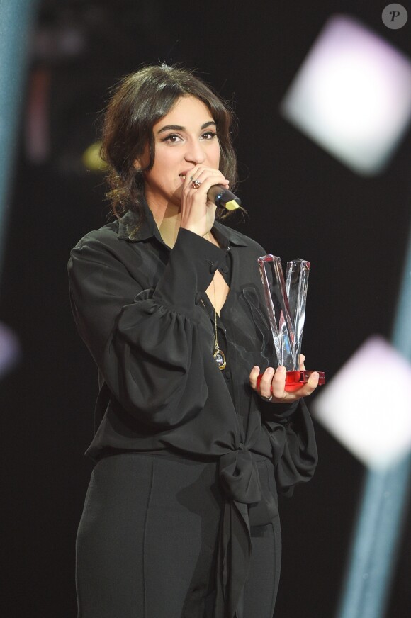 Camélia Jordana (Album de musiques du monde pour "Lost") lors de la cérémonie des 34e Victoires de la Musique à la Seine Musicale, Boulogne Billancourt le 8 février 209. © Coadic Guirec / Bestimage