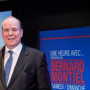 Exclusif - Le prince Albert II de Monaco - Bernard Montiel reçoit le prince Albert II de Monaco sur le plateau de la radio RFM lors de son émission "Une heure avec..." à l'occasion du Tribute to Grace Kelly (du 19 au 28/04 à Monaco). Diffusion le 7 avril 2019 à midi. La rencontre a eu lieu le 2 avril 2019 à Paris © Cyril Moreau / Bestimage