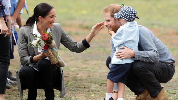 Le prince Harry papa : son lien si particulier et mignon avec les enfants