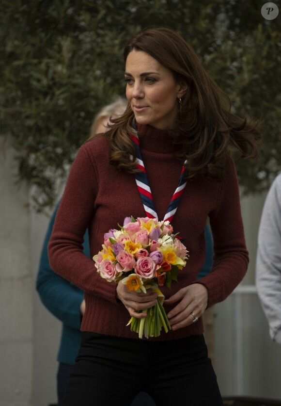 Catherine (Kate) Middleton, duchesse de Cambridge, se rend au siège des scouts de Gilwell Park pour en apprendre davantage sur leur nouvelle organisation et leur mode de vie. Londres, le 28 mars 2019.
