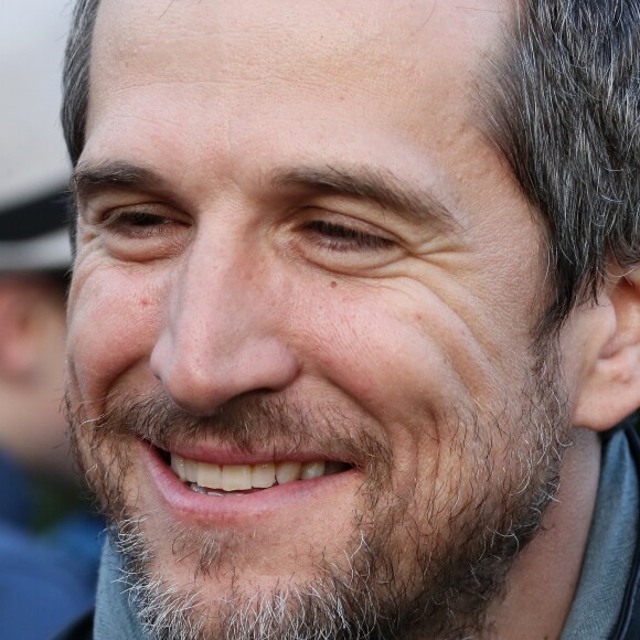 Exclusif - Guillaume Canet lors de l'avant-première nationale du film "Nous finirons ensemble" (suite des "Petits Mouchoirs") au cinéma le Rex d'Andernos-les-Bains, bassin d'Arcachon, France, le 17 avril 2019. L'équipe du film à ensuite organisé une deuxième projection pour les acteurs et leurs proches, suivi par une fête afin de célébrer leurs retrouvailles sur le lieu du tournage. © Patrick Bernard/Bestimage