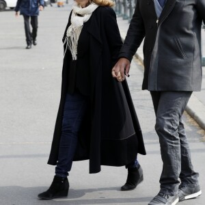 Exclusif - Valérie Trierweiler et son compagnon Romain Magellan - Arrivée des people à l'hommage à Julien Lauprêtre à l'Hôtel de ville de Paris le 2 mai 2019. © CVS/Bestimage   No web en Belgique / Suisse02/05/2019 - Paris