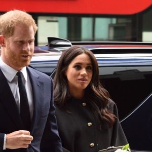 Le prince Harry et Meghan Markle, duchesse de Sussex, le 19 mars 2019 à la Maison de la Nouvelle-Zélande à Londres pour rendre hommage aux victimes de la tuerie de Christchurch et signer le registre de condoléances, leur dernière sortie avant le congé maternité de Meghan.