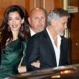 George Clooney et sa femme Amal Clooney à l'after party de la première de la nouvelle série "Catch-22" à l'hôtel Sunset Tower à Los Angeles, le 7 mai 2019.