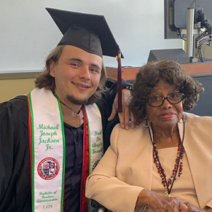 Prince Michael Jackson fête son diplôme universitaire en famille le 11 mai 2019.