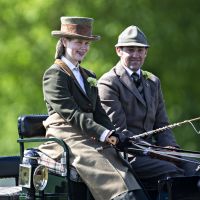 Lady Louise Windsor star de l'attelage, Mia Tindall s'essaye à l'escalade