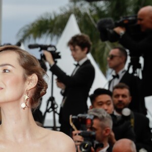 Louise Bourgoin - Montée des marches du film "The Dead Don't Die" lors de la cérémonie d'ouverture du 72e Festival International du Film de Cannes. Le 14 mai 2019 © Borde / Bestimage