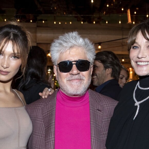 Bella Hadid, Pedro Almodovar et Carla Bruni Sarkozy - People à la soirée "Dior Vogue" chez "Fred l'écailler" lors du 72ème Festival International du Film de Cannes. Le 15 mai 2019 © Olivier Borde / Bestimage