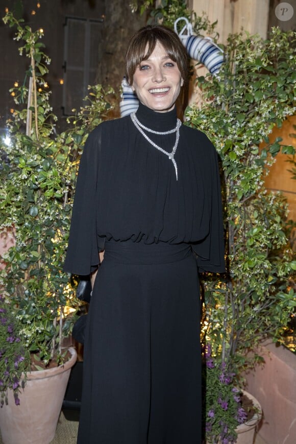 Carla Bruni Sarkozy - People à la soirée "Dior Vogue" chez "Fred l'écailler" lors du 72ème Festival International du Film de Cannes. Le 15 mai 2019 © Olivier Borde / Bestimage