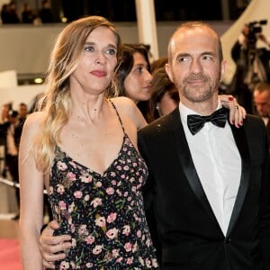 Marie Bastide et son compagnon Calogero - Descente des marches du film "Les plus belles années d'une vie" lors du 72ème Festival International du Film de Cannes. Le 18 mai 2019 © Jacovides-Moreau / Bestimage