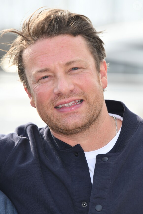 Jamie Oliver durant un photocall dans le cadre du MIPCOM 2018 à Cannes le 15 octobre 2018. © Bruno Bebert/Bestimage