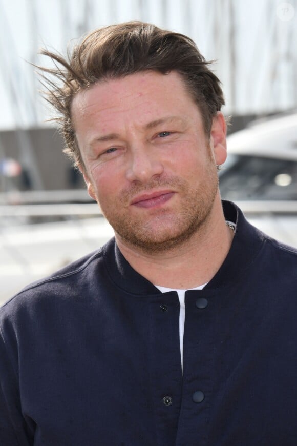 Info - Le chef britannique Jamie Oliver annonce la faillite de 25 de ses restaurants - Jamie Oliver durant un photocall dans le cadre du MIPCOM 2018 à Cannes le 15 octobre 2018. © Bruno Bebert/Bestimage