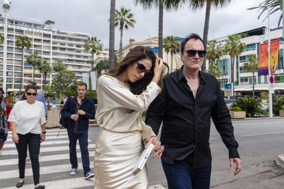 Exclusif - Quentin Tarantino et sa femme Daniella Pick arrivent à la cérémonie des Palm Dog lors du 72ème Festival International du film de Cannes, France, le 24 mai 2019.  Exclusive - For Germany Call For Price - Quentin Tarantino and his wife Daniella Pick arrive at the Palm Dog ceremony during the 72nd annual Cannes Film Festival in Cannes, France on May 24, 2019.24/05/2019 - Cannes