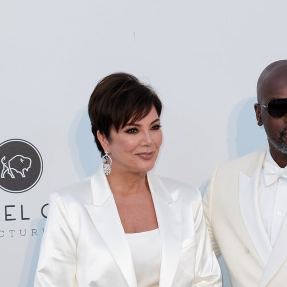 Kris Jenner et son compagnon Corey Gamble - Photocall de la soirée AmfAR Gala Cannes 2019 à l'Eden Roc au Cap d'Antibes, lors du 72ème Festival International du Film de Cannes, le 23 mai 2019. © Jacovides / Moreau / Bestimage
