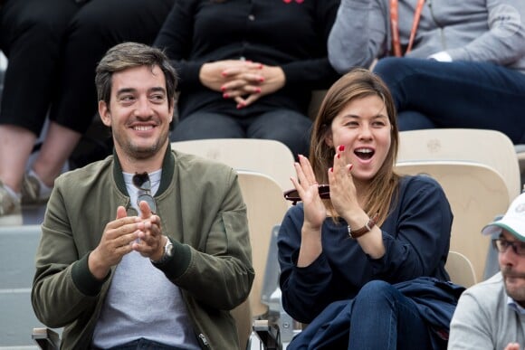 Mylène Jampanoï et son compagnon Dimitri Stephanides dans les tribunes de Roland-Garros à Paris, le 29 mai 2019. © Jacovides-Moreau/Bestimage