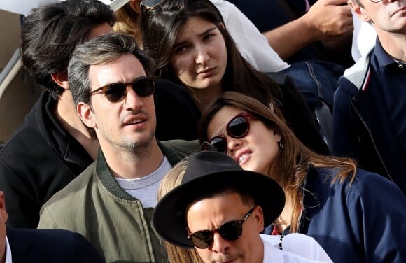 Mylène Jampanoï et son compagnon Dimitri Stephanides dans les tribunes de Roland-Garros à Paris, le 29 mai 2019. © Jacovides-Moreau/Bestimage