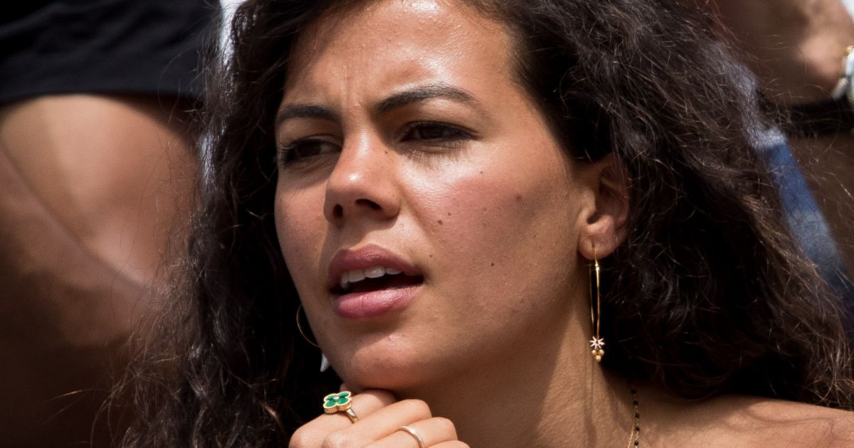 Noura El Shwekh, la femme de J-W.Tsonga, dans les tribunes de Roland