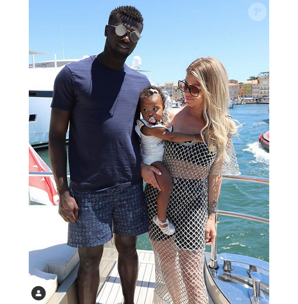 Émilie Fiorelli et M'Baye Niang dévoilent le visage de leur fille Louna. Juin 2019.