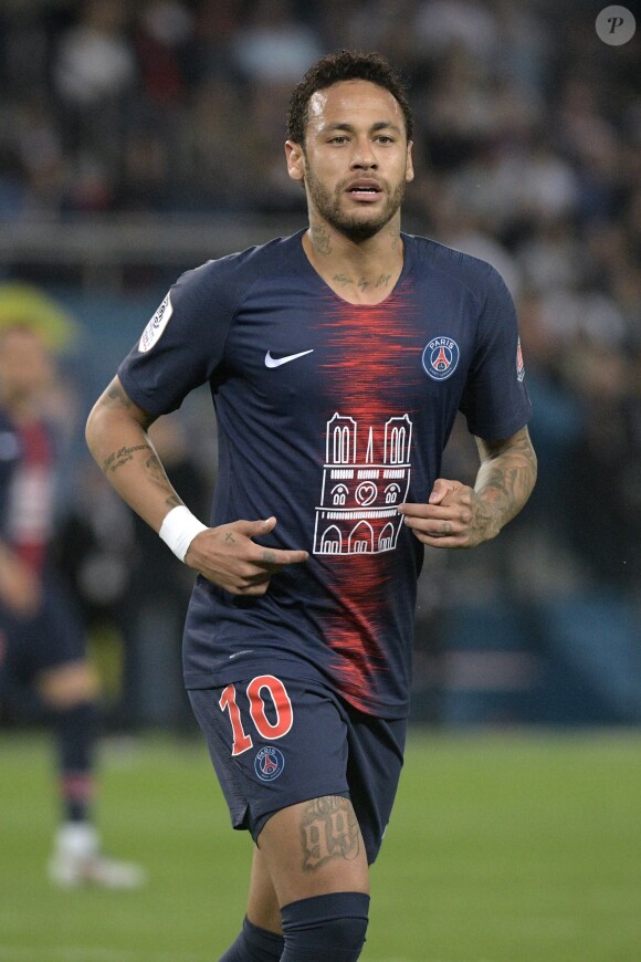 Neymar Jr lors du match de Ligue 1 "PSG - ASM (3-1)" au Parc des Princes à Paris.  © Giancarlo Gorassini/Bestimage