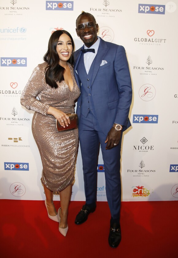 Mamadou Sakho (Global Gift "Our Heroes" Award) et sa femme Majda au photocall de la 10ème édition du "Global Gift Gala" à l'hôtel Four Seasons George V à Paris, le 3 juin 2019. © Marc Ausset-Lacroix/Bestimage