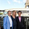 Frédéric Saldmann, Maud Fontenoy et Jack Lang assistent à la soirée de gala de la "Maud Fontenoy Fondation" à bord de la péniche Ducasse sur Seine à Paris le 6 juin 2019. © Veeren/Bestimage