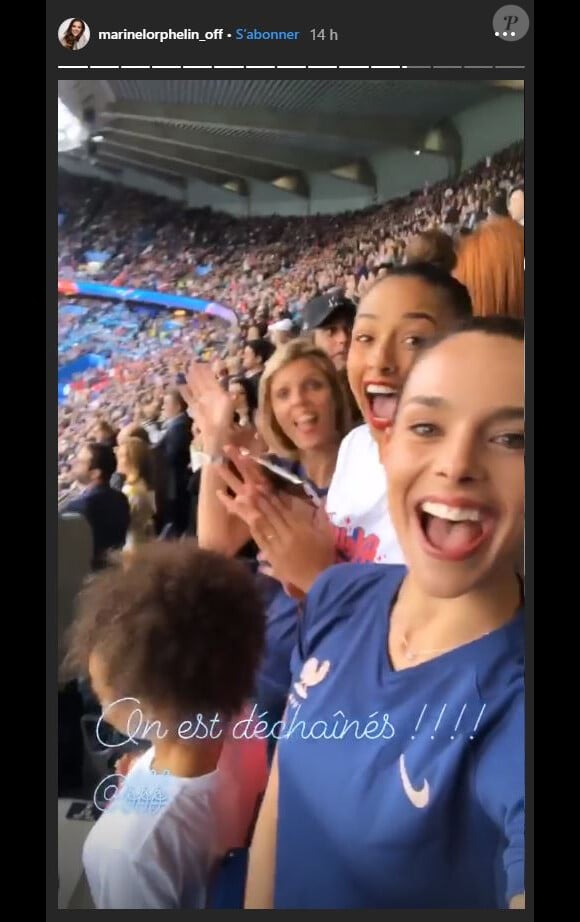 Marine Lorphelin soutient les Bleues pendant le match du 7 juin 2019 au Stade de France.