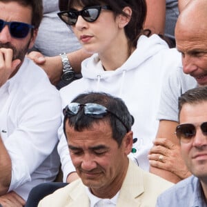 Arnaud Clément et sa compagne Nolwenn Leroy - People dans les tribunes lors de la finale messieurs des internationaux de France de tennis de Roland Garros 2019 à Paris le 9 juin 2019. © Jacovides-Moreau/Bestimage