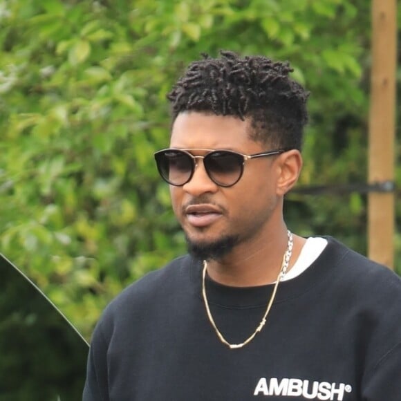 Exclusif - Usher arrive au Weho Studio à Los Angeles, le 30 avril 2019.