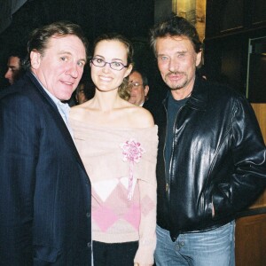 Inauguration de La Fontaine Gaillon, le restaurant de Gérard Depardieu et Carole Bouquet dans le 2e arrondissement de Paris, en présence de Johnny et Laeticia Hallyday, le 30 septembre 2003.