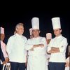 Paul Bocuse et Joël Robuchon lors du rassemblement des mille plus grands chefs cuisiniers de France en novembre 1989.