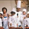 Paul Bocuse avec Danièle Evenou dans L'Ecole des fans, image d'archives. 