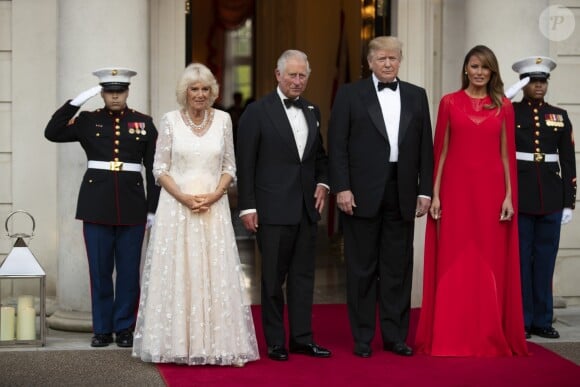 Donald Trump et sa femme Melania Trump avec le prince Charles et Camilla Parler Bowles, la duchesse de Cornouailles - Dîner en l'honneur du président D. Trump à la Winfield House, Londres, lors de sa visite officielle au Royaume Uni, le 4 juin 2019.