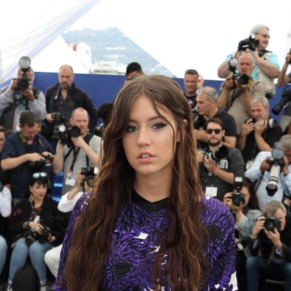 Adèle Exarchopoulos au photocall du film "Sibyl" lors du 72e Festival International du film de Cannes. Le 25 mai 2019 © Dominique Jacovides/Bestimage