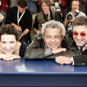 Daniel Auteuil, Juliette Binoche et Maurice Bénichou présentent "Caché" de Michael Haneke au Festival de Cannes le 14 mai 2005.