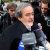 Michel Platini quitte le Tribunal Arbitral du Sport (TAS) à Lausanne le 8 décembre 2015.