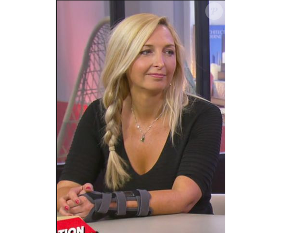 Alexandra Morel dans "Affaire Conclue" sur France 2