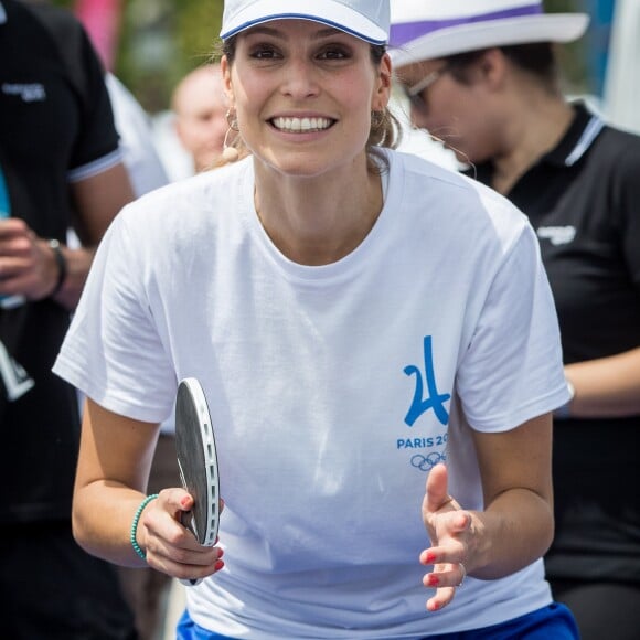 Laury Thilleman (Miis France 2011) - Journée Paris 2024 sur la place de La Concorde à Paris le 23 juin 2019. La Concorde s'est transformée le temps d'une journée pour devenir un magnifique parc sportif urbain au coeur de Paris et inviter petits et grands, en famille, entre amis, à partager des moments inoubliables au contact des plus grands athlètes. © Cyril Moreau/Bestimage