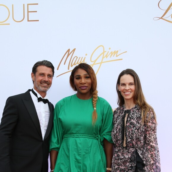 Exclusif - Patrick Mouratoglou, Serena Williams et Hilary Swank lors du photocall du gala de charité de l'Académie de tennis Mouratoglou afin de récolter des fonds pour sa fondation "Champ'Seed" à Biot le 23 juin 2019. © Sébastien Botella/Nice-Matin/Bestimage