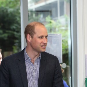 Le prince William, duc de Cambridge, a rencontré les membres de l'association "Albert Kennedy Trust" à Londres, pour discuter du problème des jeunes LGBTQ sans-abri. Le 26 juin 2019