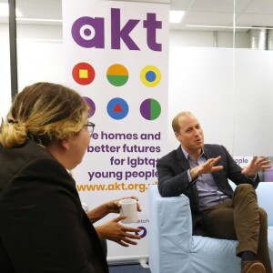 Le prince William, duc de Cambridge, a rencontré les membres de l'association "Albert Kennedy Trust" à Londres, pour discuter du problème des jeunes LGBTQ sans-abri. Le 26 juin 2019