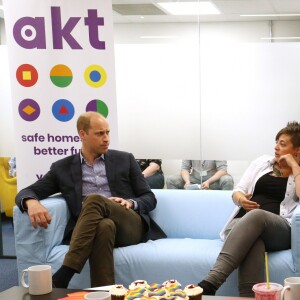 Le prince William, duc de Cambridge, a rencontré les membres de l'association "Albert Kennedy Trust" à Londres, pour discuter du problème des jeunes LGBTQ sans-abri. Le 26 juin 2019