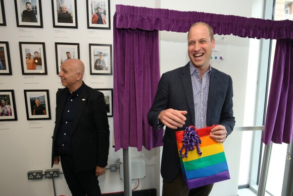 Le prince William, duc de Cambridge, a rencontré les membres de l'association "Albert Kennedy Trust" à Londres, pour discuter du problème des jeunes LGBTQ sans-abri. Le 26 juin 2019