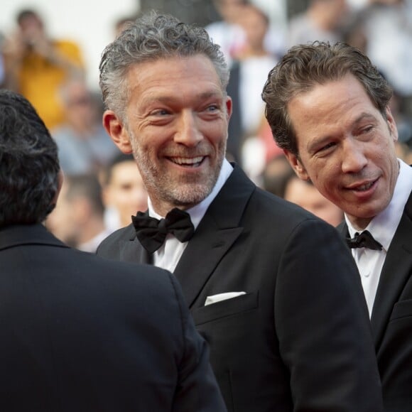 Vincent Cassel, Reda Kateb lors de la montée des marches de la cérémonie de clôture du 72ème Festival International du Film de Cannes, le 25 mai 2019.