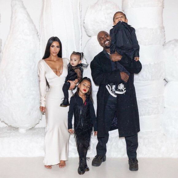 Kim Kardashian, Kanye West et leurs enfants North, Saint et Chicago. Décembre 2018.