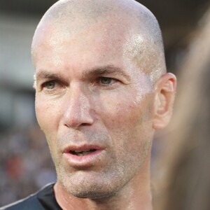 Zinédine Zidane (entraîneur du Real Madrid) lors du "Match des légendes" (match caritatif mi-foot, mi-rugby) au profit de l'association de P.Olmeta, "Un sourire, un espoir pour la vie", qui vient en aide aux enfants malades, au stade Chaban Delmas, Bordeaux, France, le 27 Mai 2019. © Patrick Bernard/Bestimage