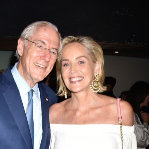 George Vradenburg, Sharon Stone à la soirée "Brain Health Initiative 100th Anniversary of Women's Suffrage Gala" à Los Angeles, le 17 juillet 2019. © CPA/Bestimage
