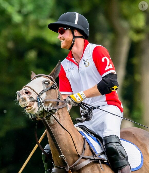 Le prince Harry, duc de Sussex lors d'un match de polo de bienfaisance King Power Royal Charity Polo Day à Wokinghan, comté de Berkshire, Royaume Uni, le 10 juillet 2019.