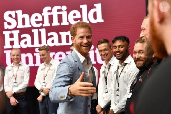 Le prince Harry, duc de Sussex visite l'Université Sheffield Hallam et découvre les nouvelles technique de recherche et d'apprentissage de l'université. Sheffield, le 25 juillet 2019.